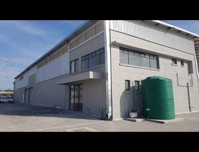 972M² FACTORY TO LET IN BELLVILLE SOUTH INDUSTRIA
